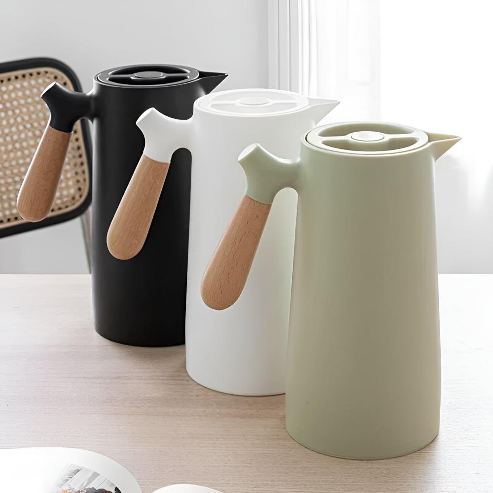 Insulated Carafe with Wooden Handle – 1L Vacuum-Sealed Beverage Dispenser - Image 7
